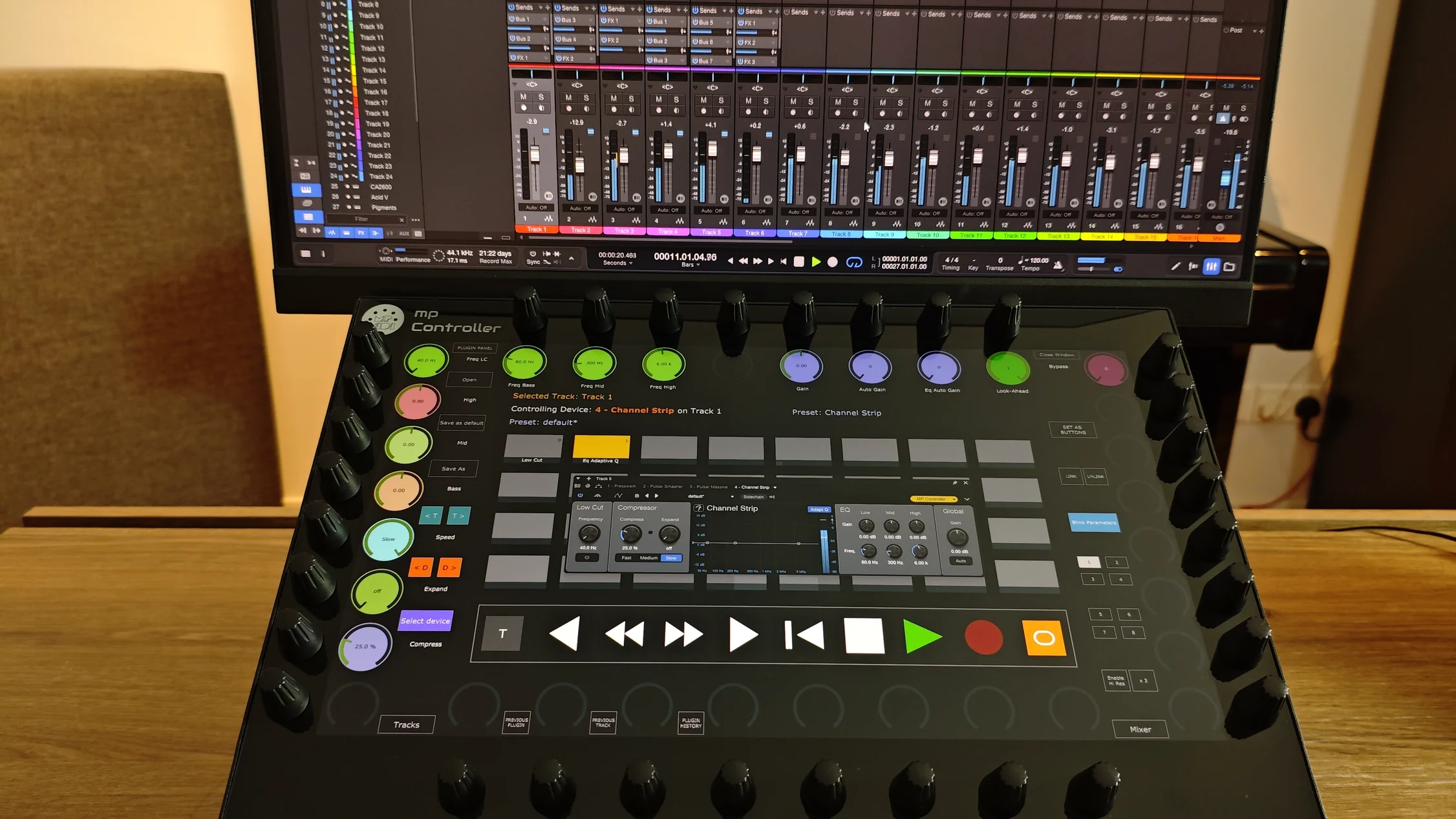 MP Controller channel strip control for Studio One