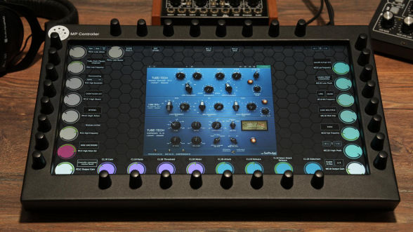 Softube plugins on the MP Controller