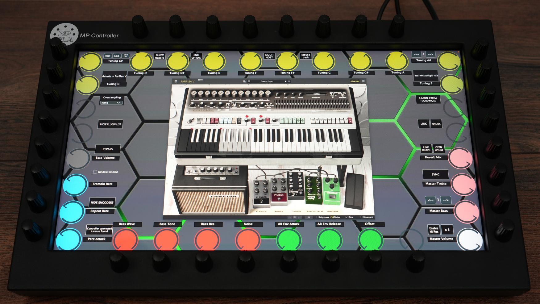 Arturia Farfisa V plugin on MP Controller