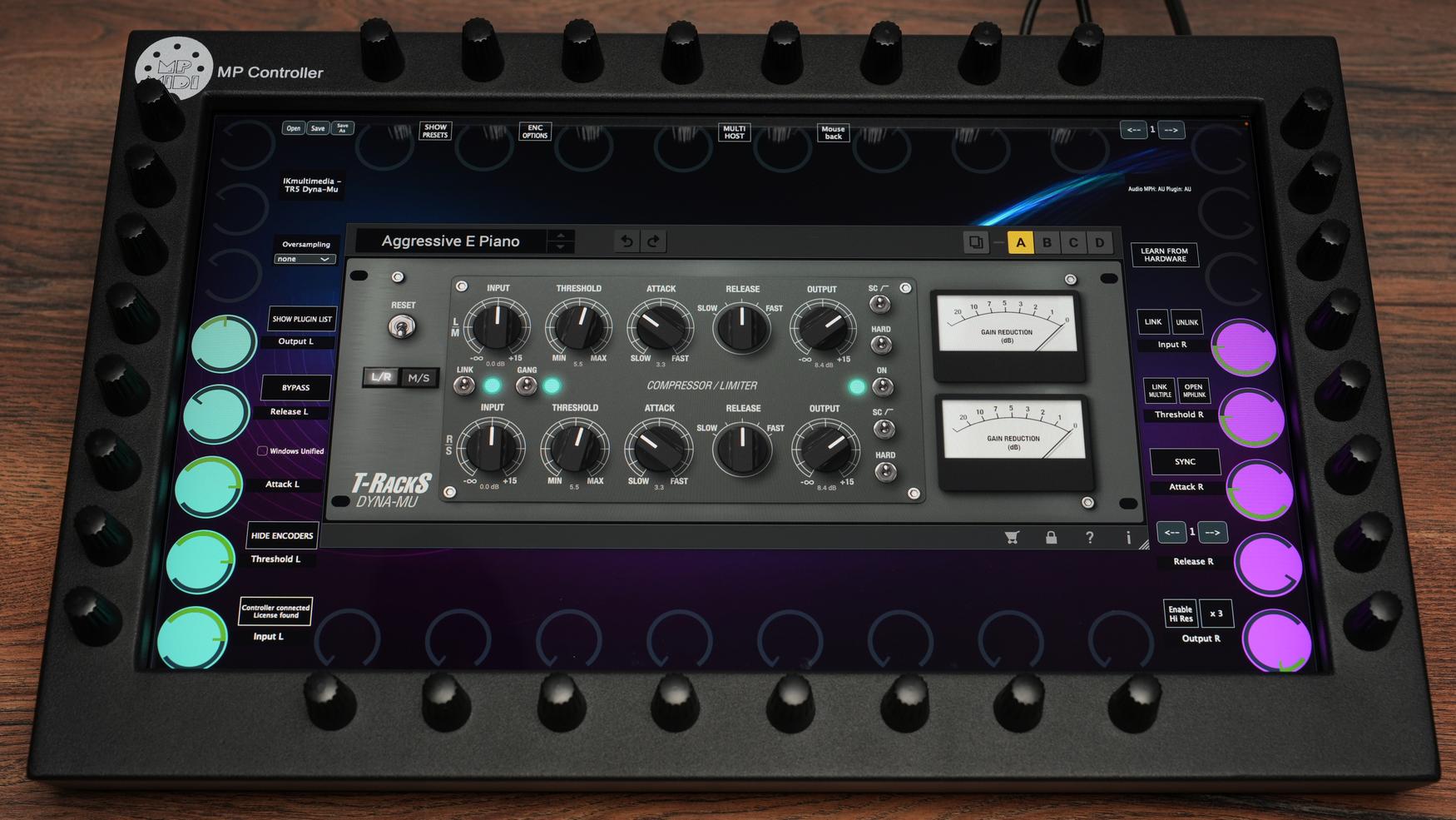 IK Multimedia Dyna-mu on MP Controller
