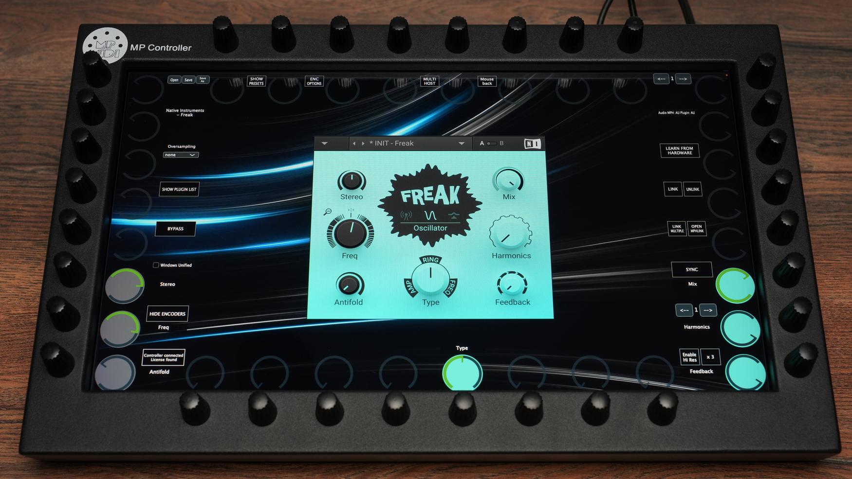Native Instruments Freak experimental effects plugin on MP Controller
