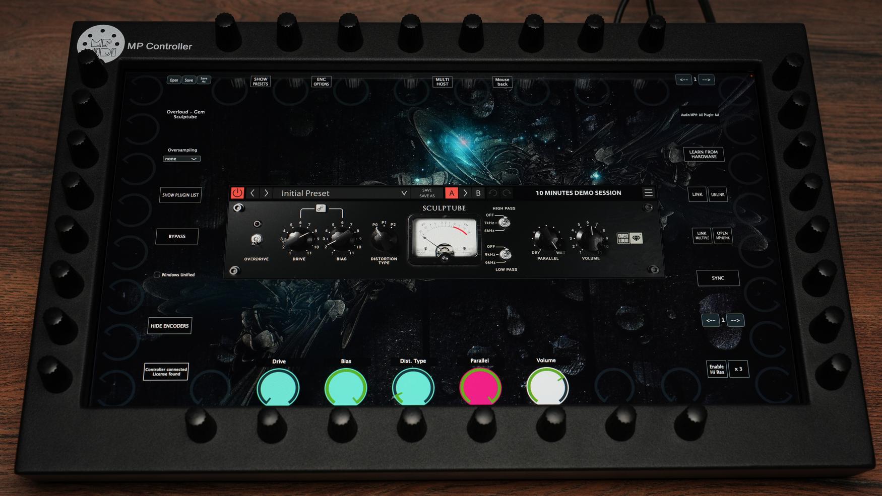 Overloud Sculptube plugin on MP Controller
