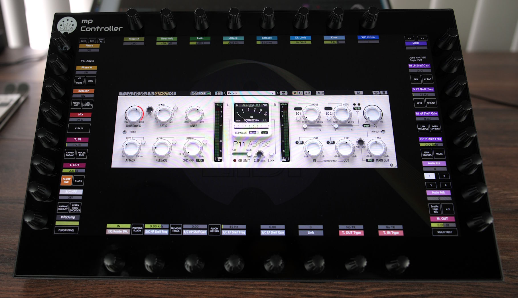 P11 Abyss Compressor Plugin Interface
