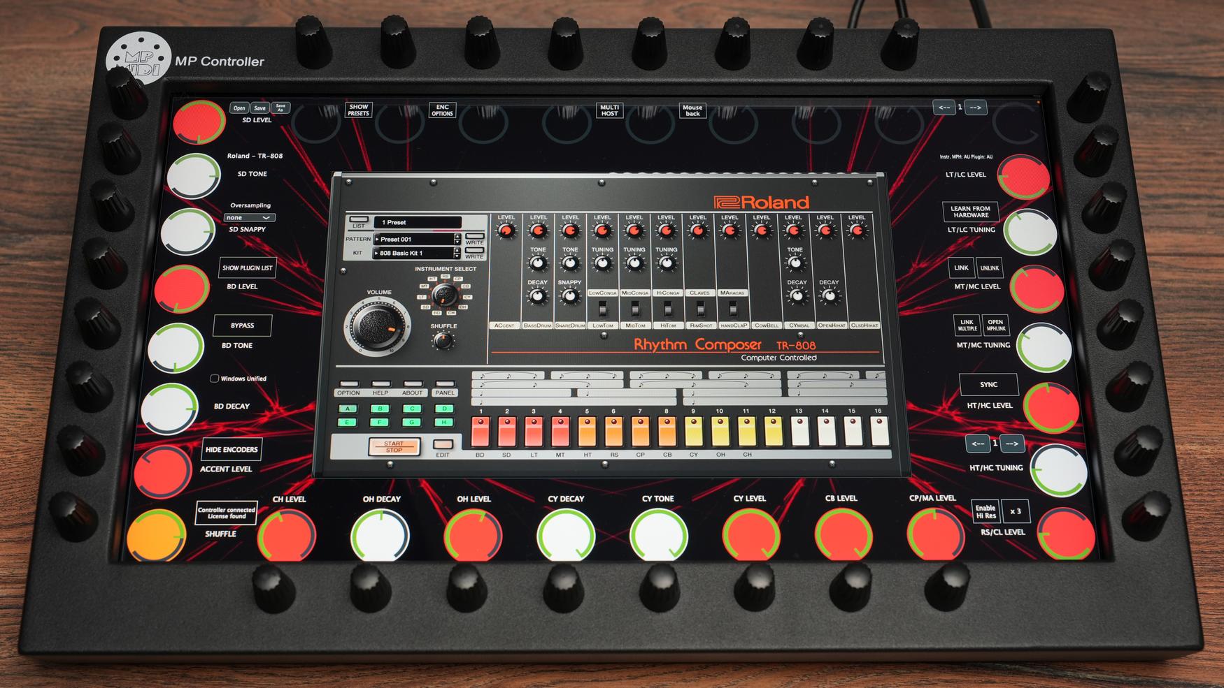 Roland TR-808 plugin on MP Controller