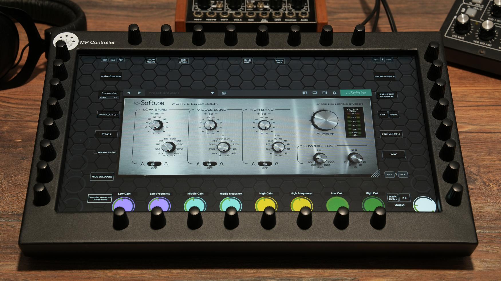 Softube plugins on the MP Controller