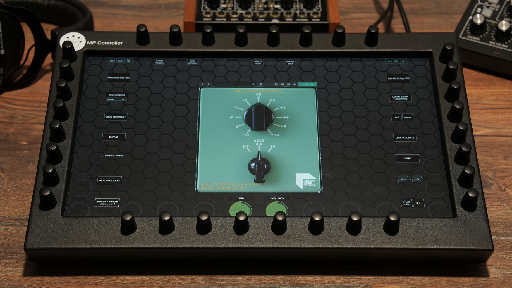 Softube plugins on the MP Controller