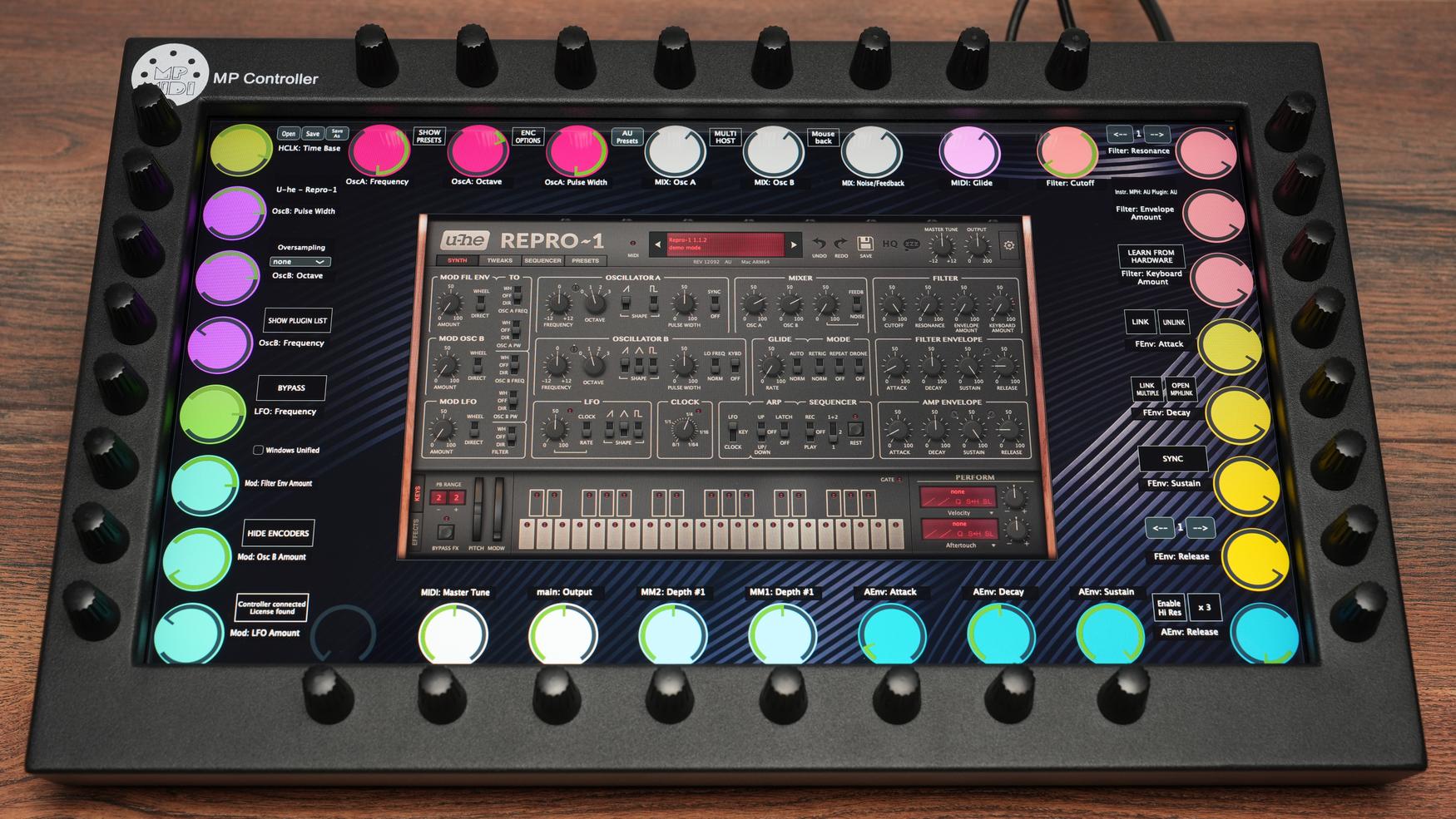 U-He Repro-1 vintage monosynth on MP Controller