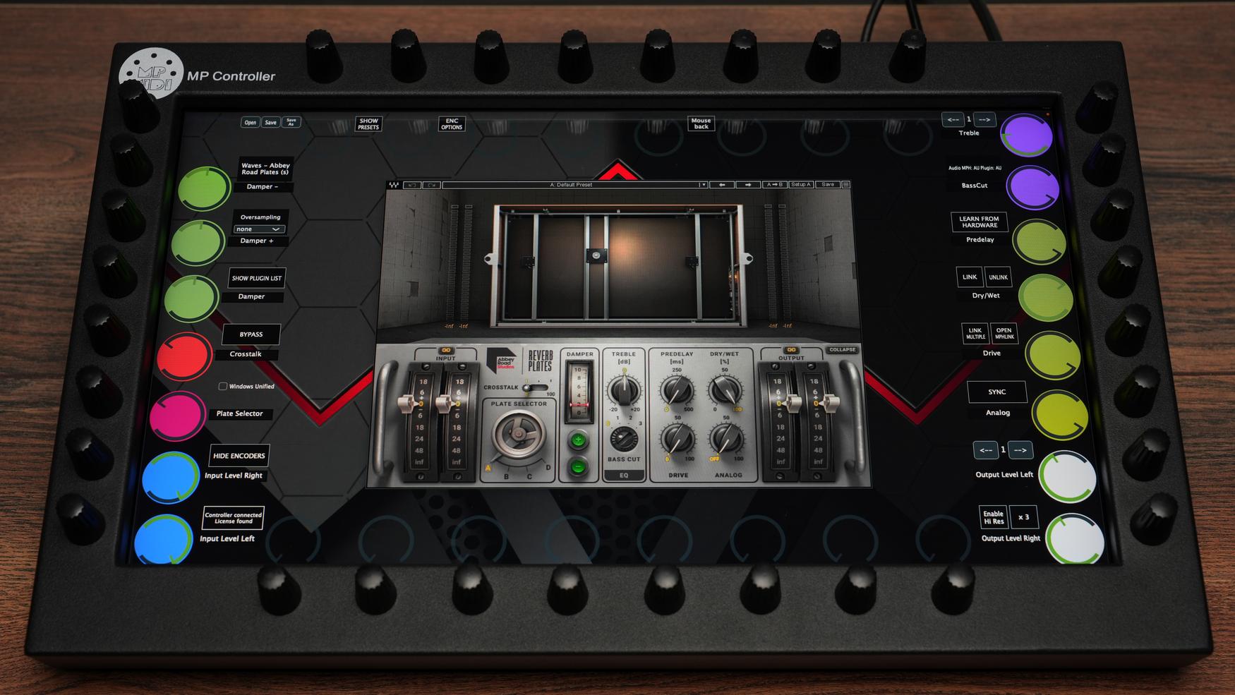 Tactile control of Waves plugins on MP Controller