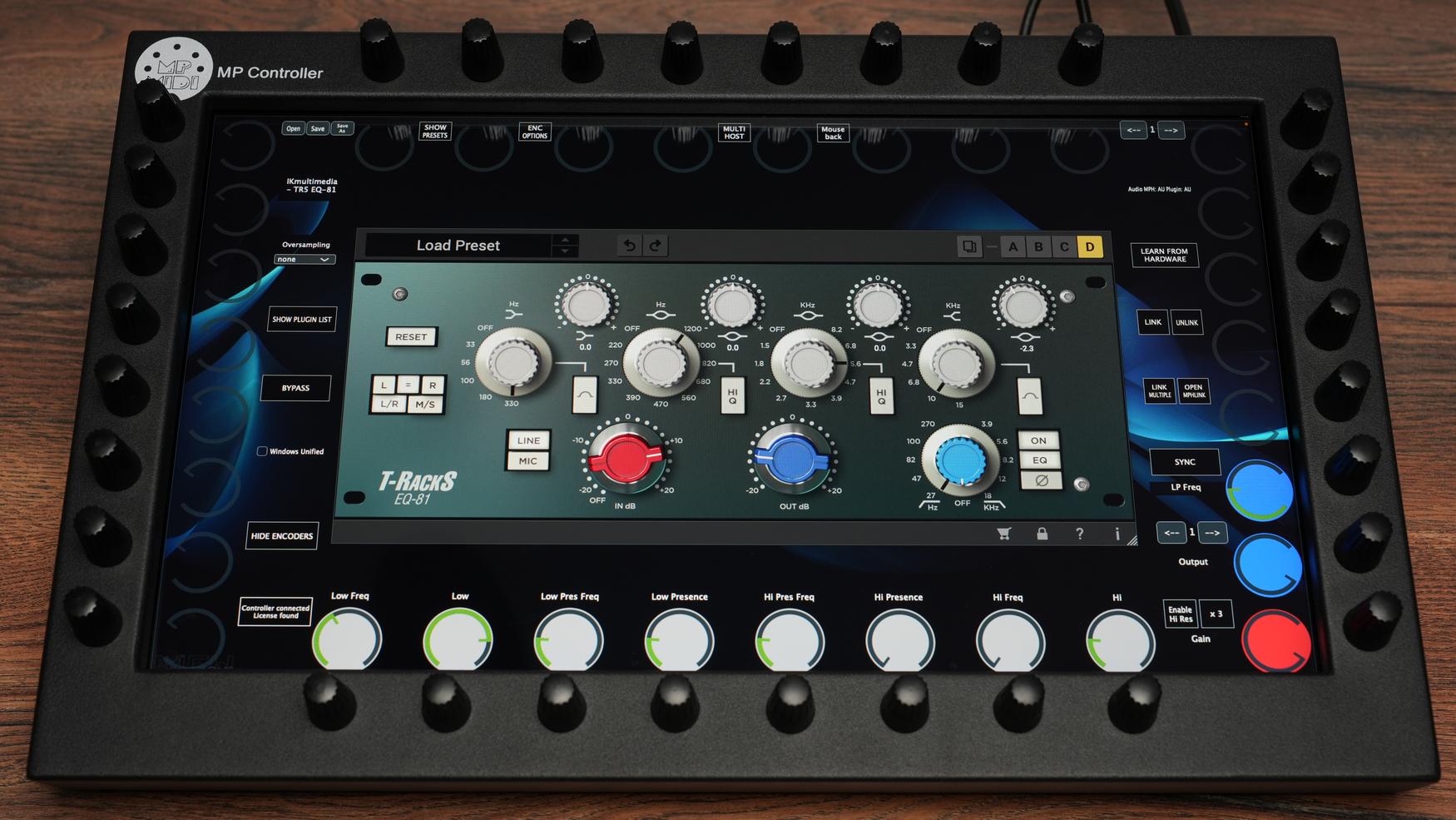 IK Multimedia EQ-81 on MP Controller