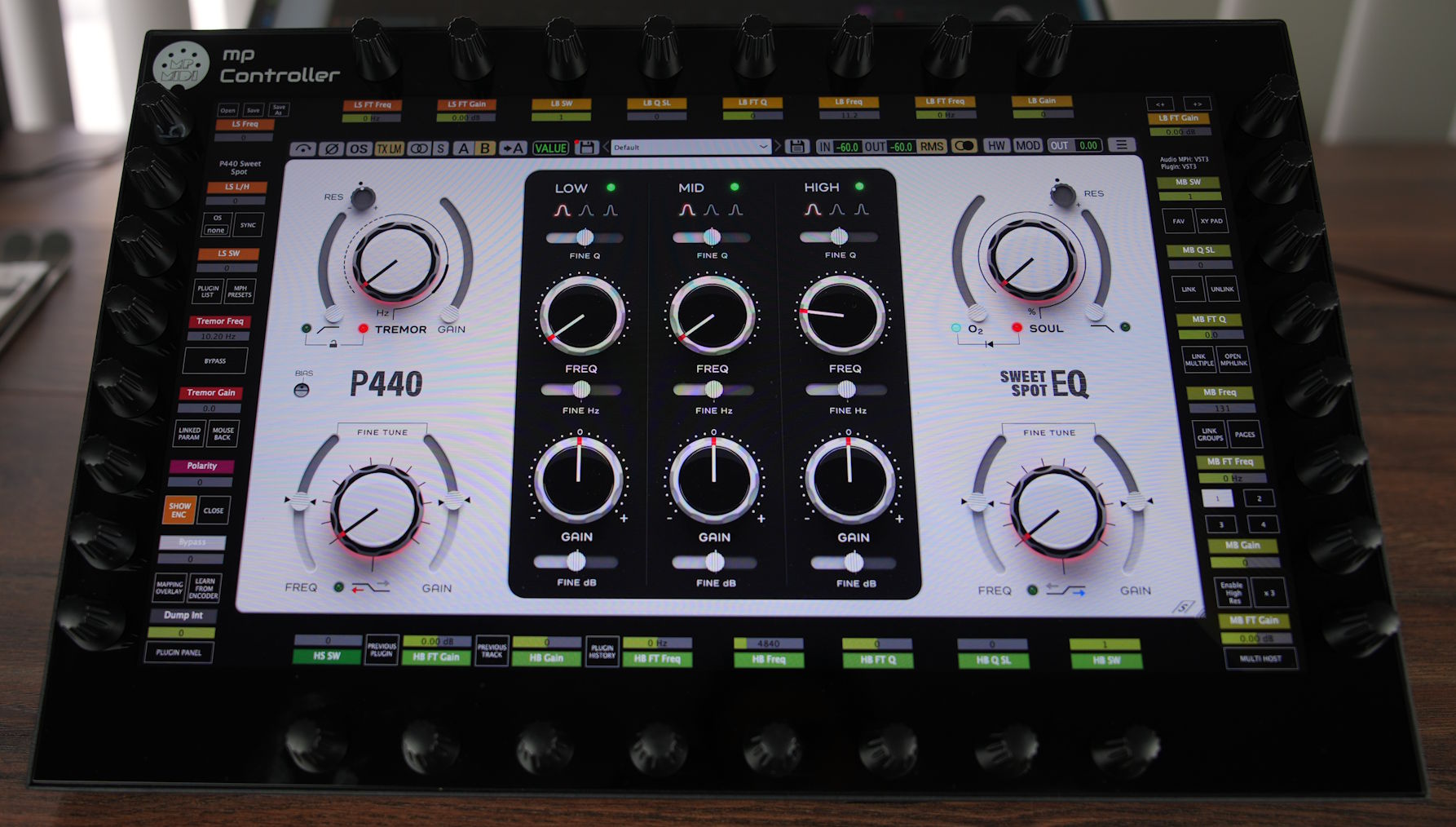 P440 Sweet Spot EQ Plugin Interface